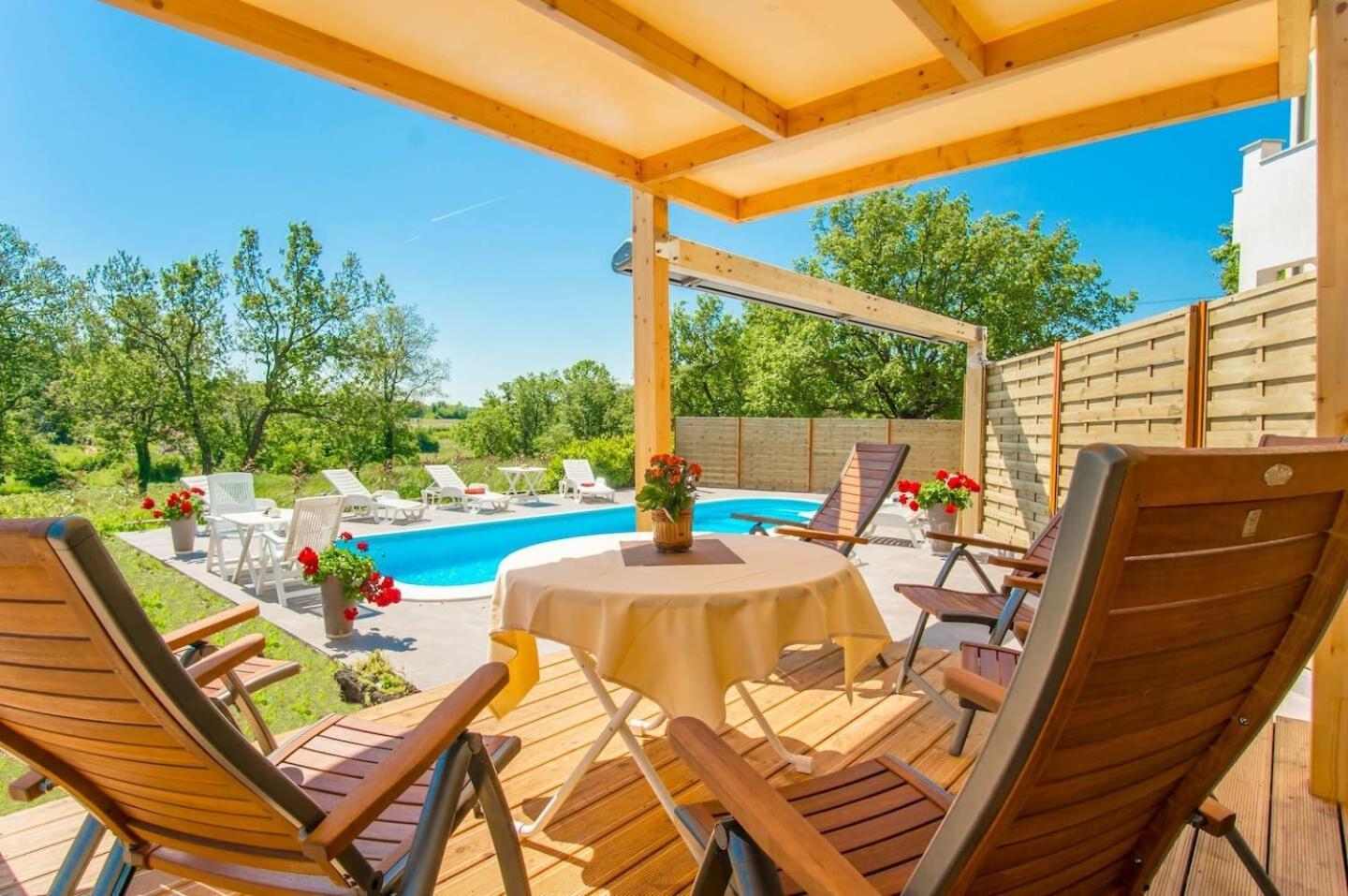 Apartment Marinko Барбан Экстерьер фото