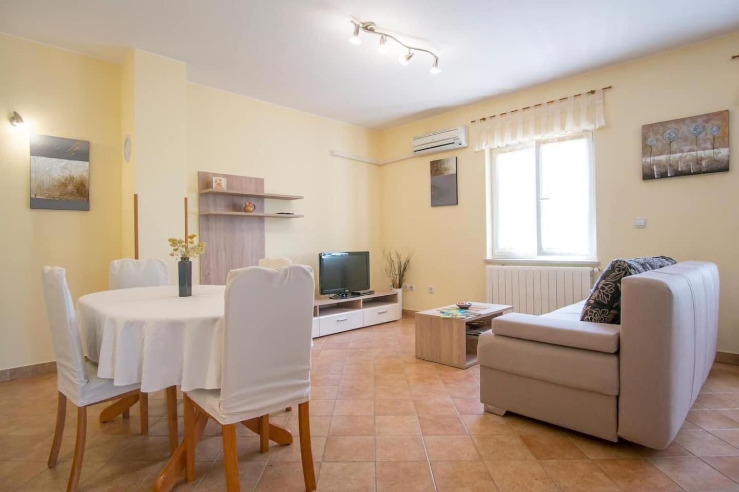 Apartment Marinko Барбан Экстерьер фото